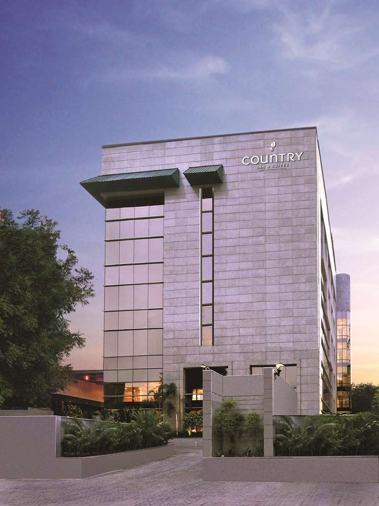 Exterior greenery at Country Inn & Suites Gurugram